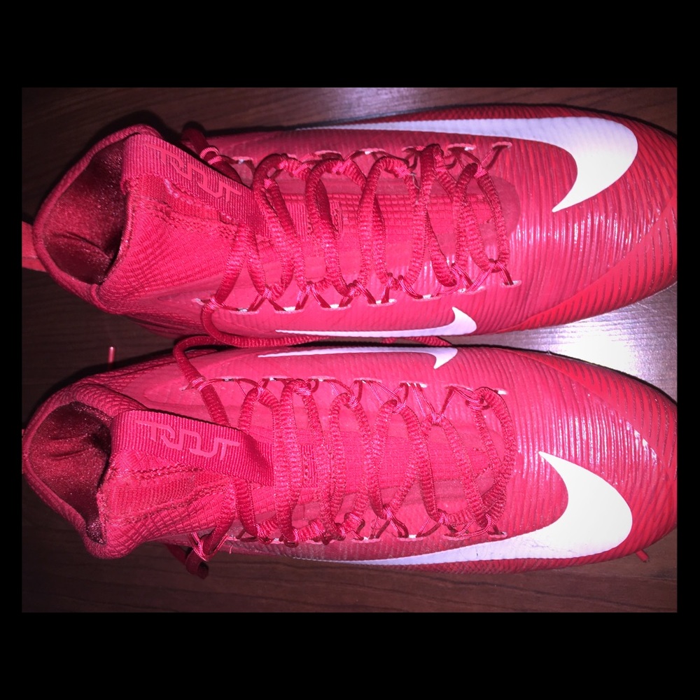 Nike baseball cleats